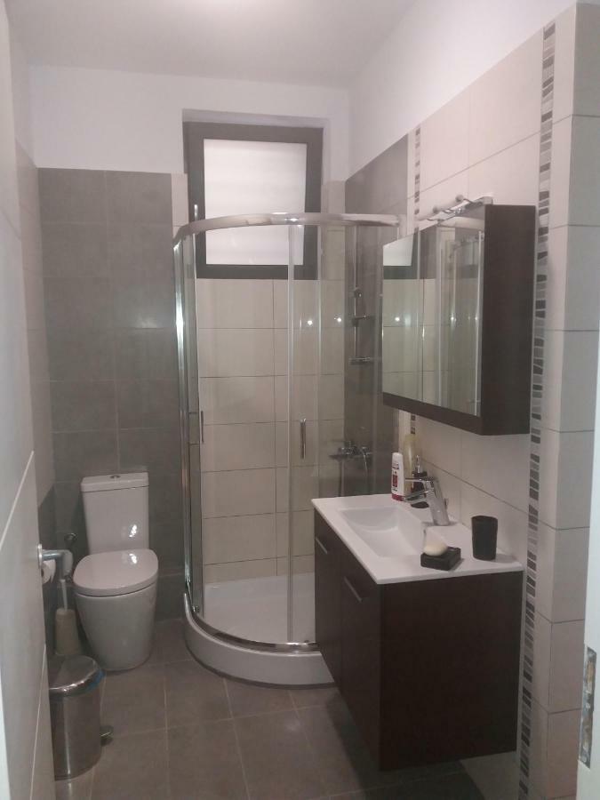 Lena'S Fresh Studio Near The Airport With Seaview Artemi Extérieur photo